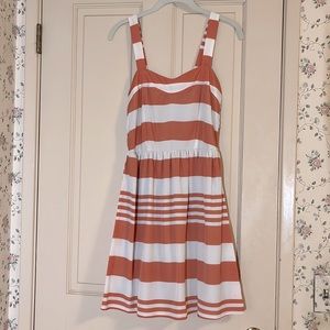 Super Cute!! Peach & Ivory Sweetheart Neckline Stripe Dress